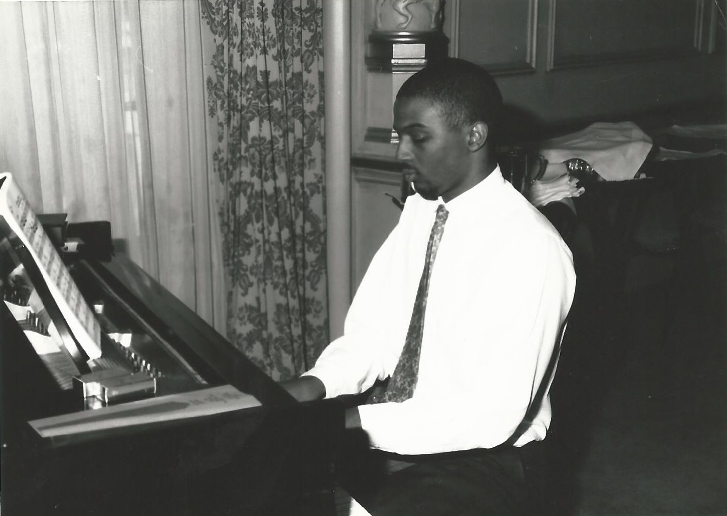 TieOneOn1992_025.jpg