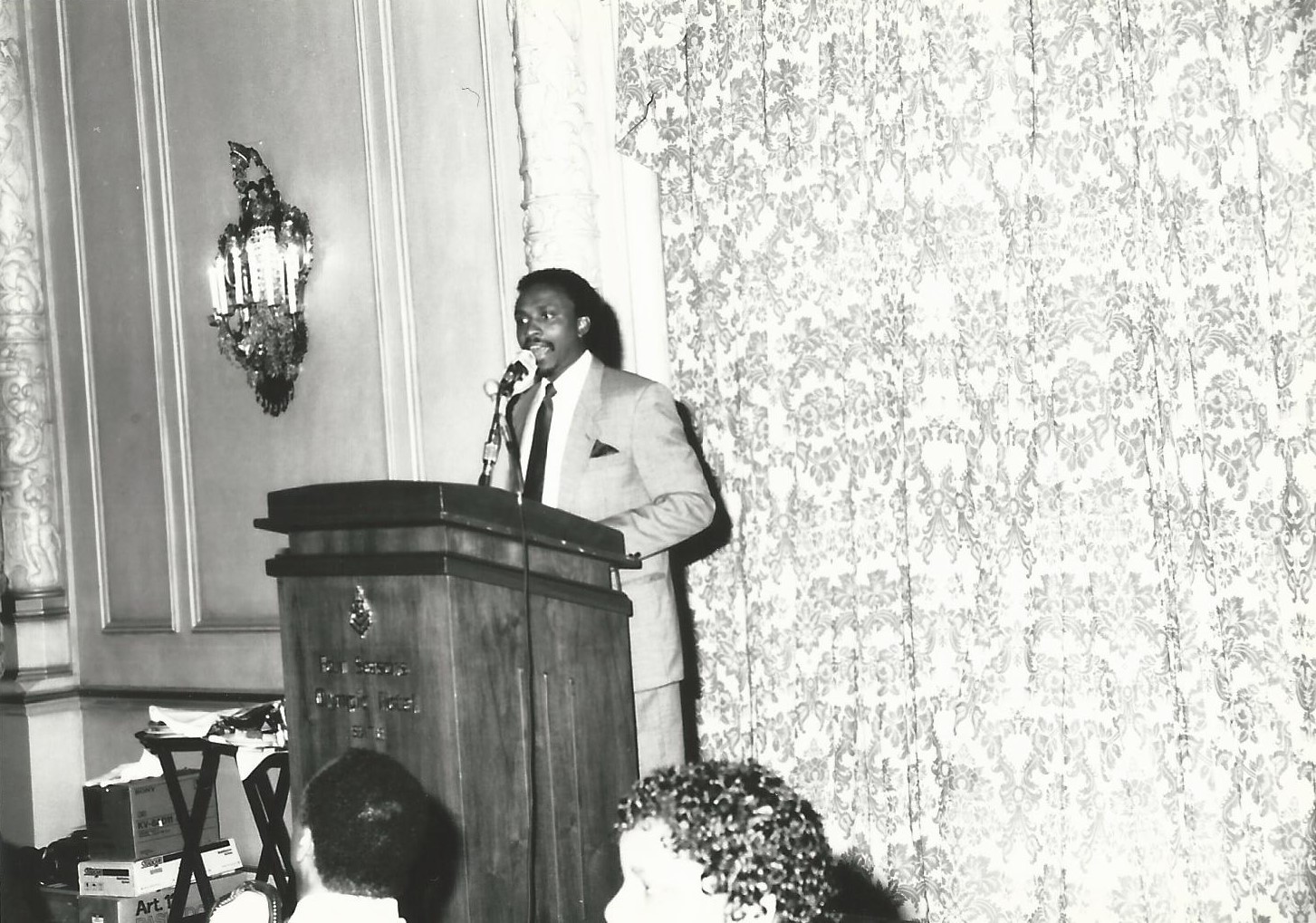TieOneOn1992_024.jpg