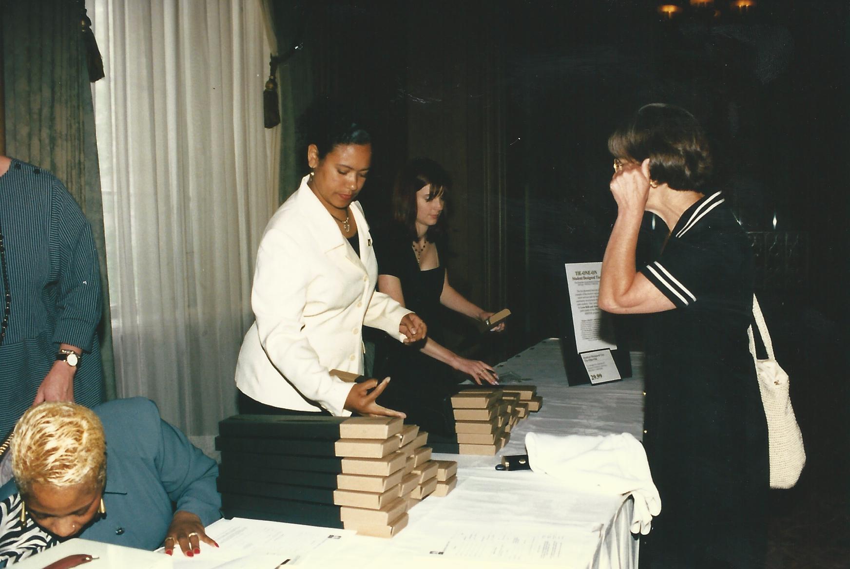 TieOneOn1997_017.jpg