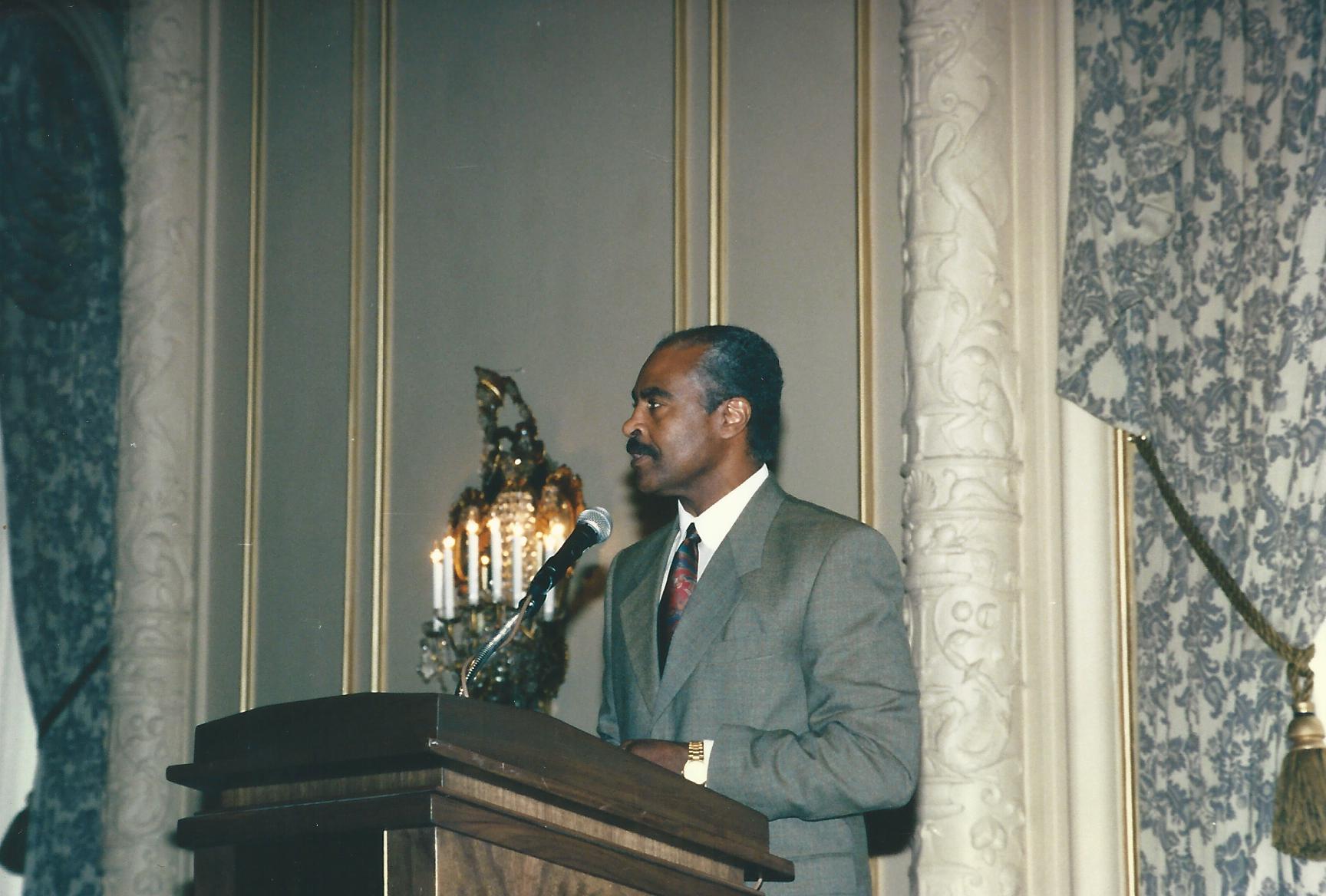 TieOneOn1997_023.jpg