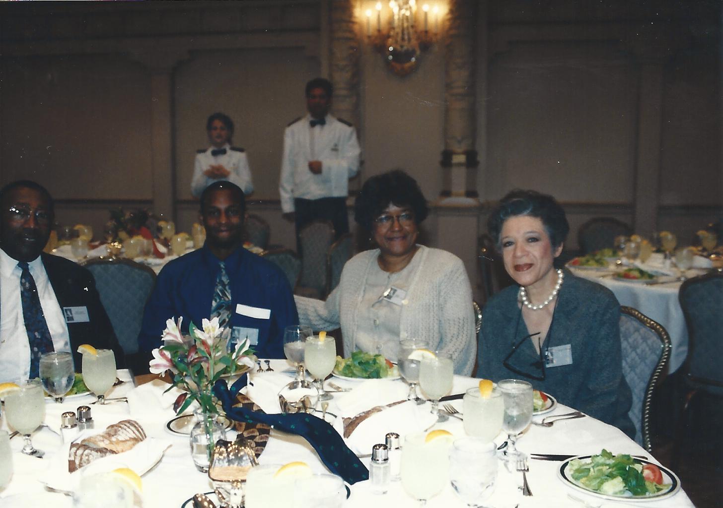TieOneOn1998_0024.jpg