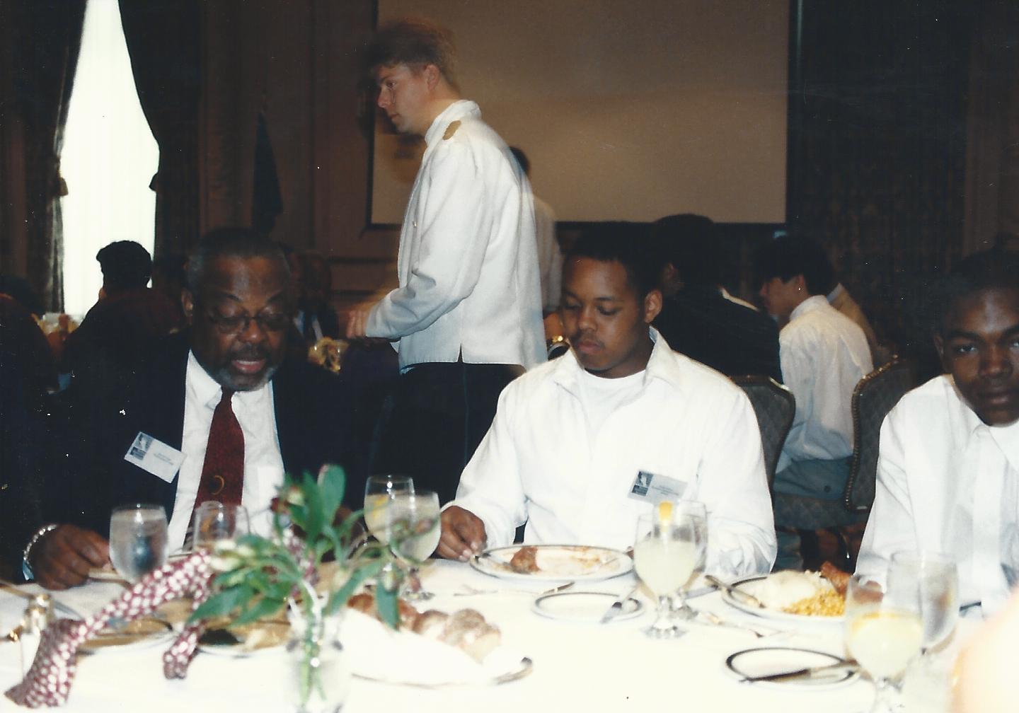 TieOneOn1998_0027.jpg
