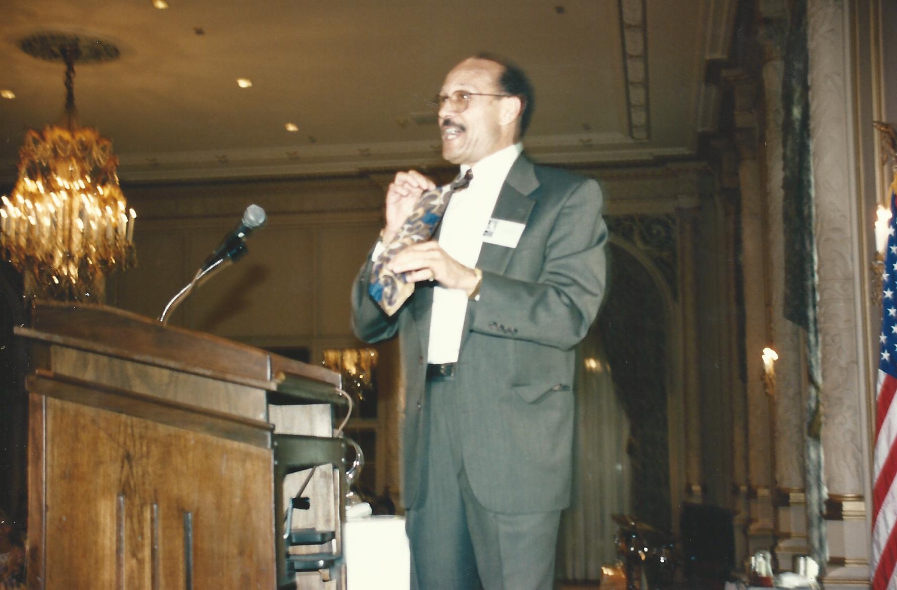 TieOneOn1998_0037.jpg