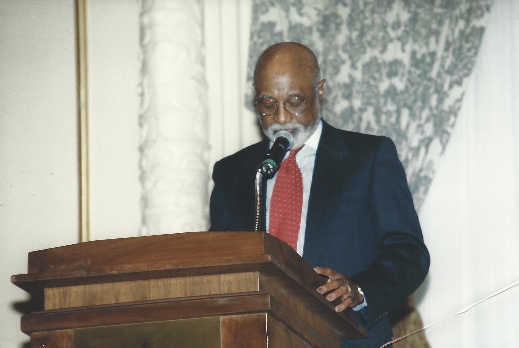 TieOneOn1999_0017.jpg
