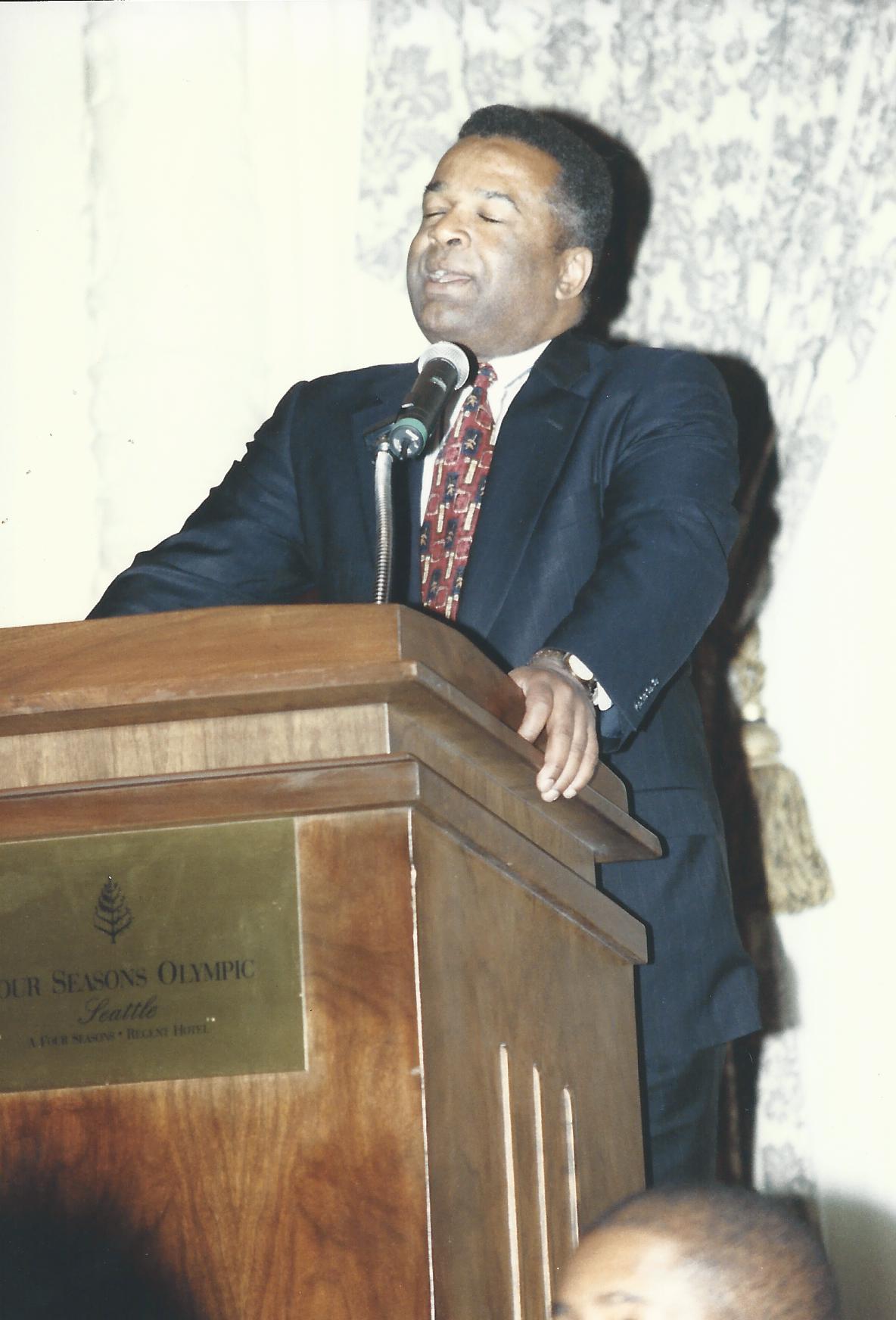 TieOneOn1999_0018.jpg