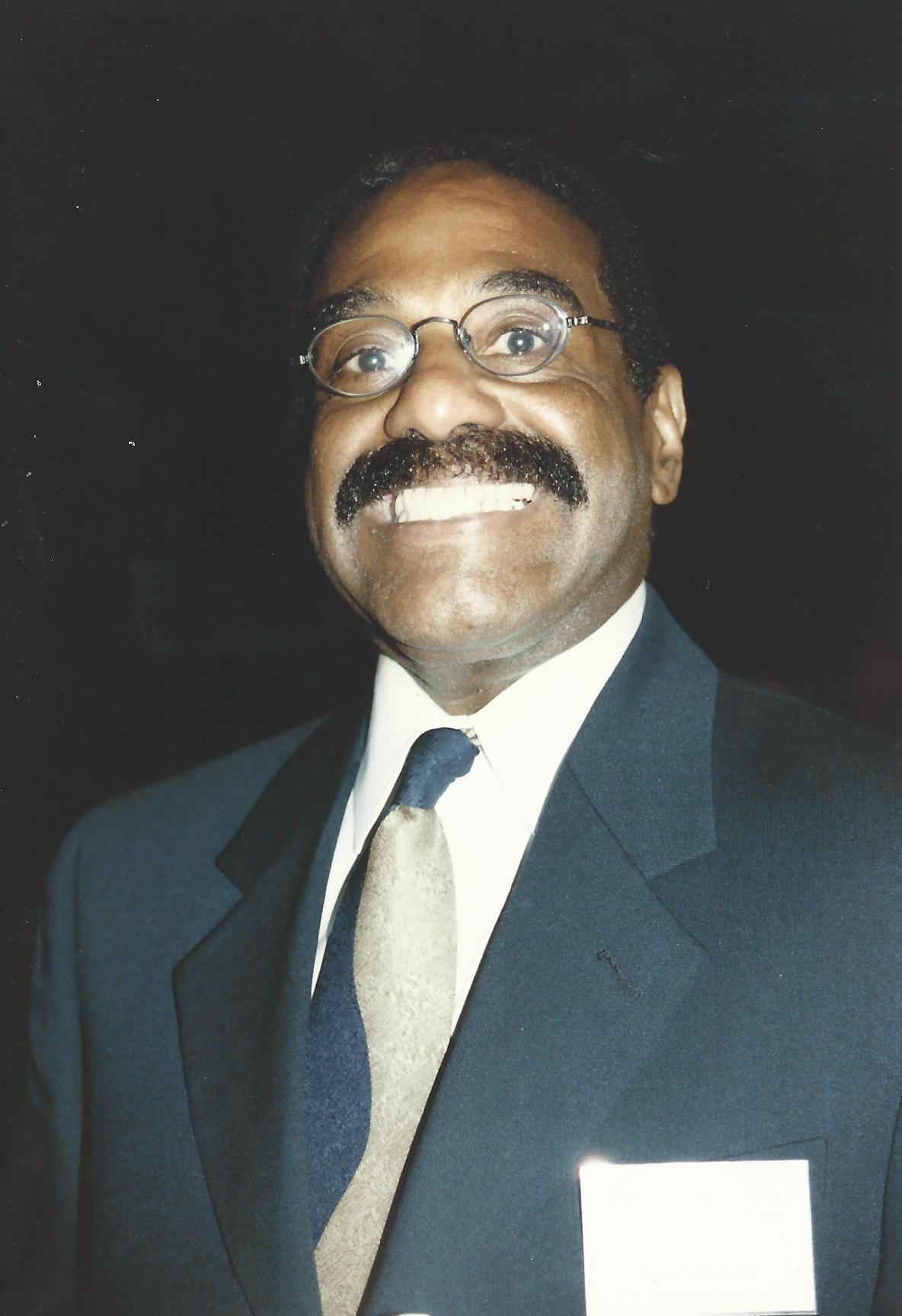 TieOneOn1999_0033.jpg