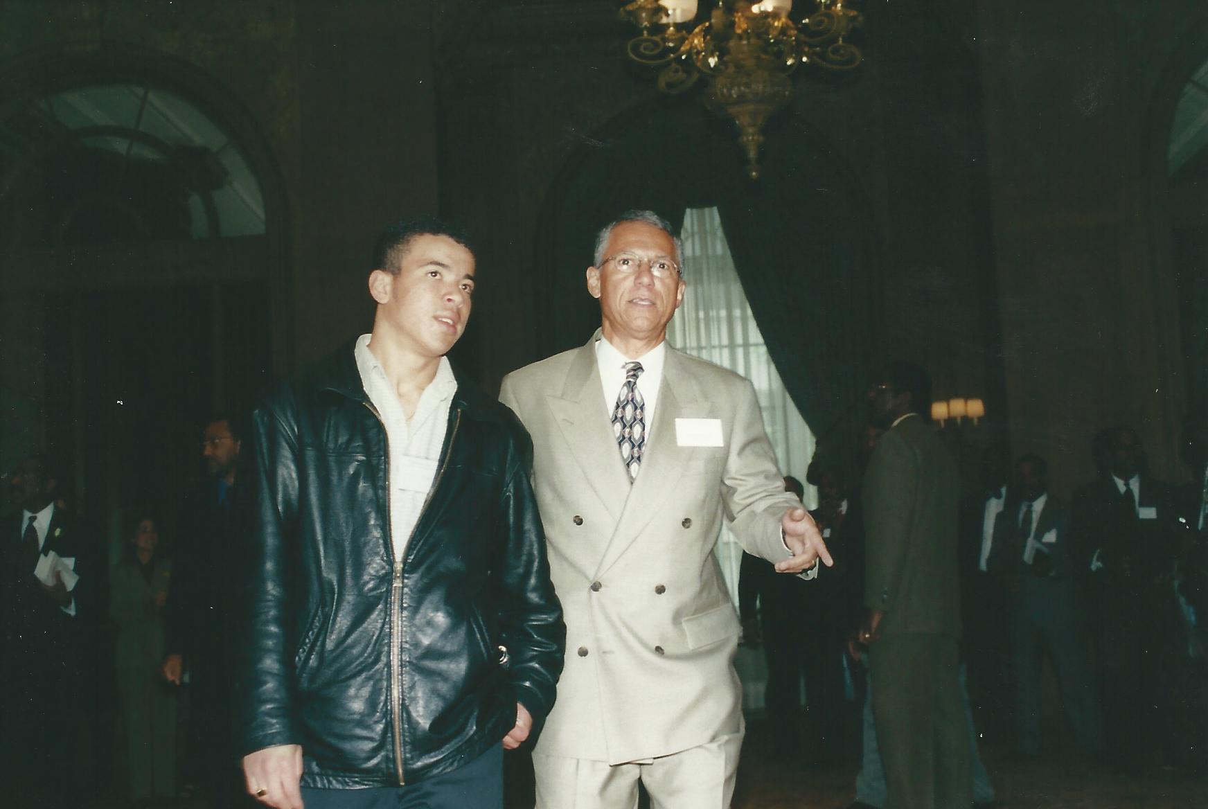 TieOneOn2000_0010.jpg