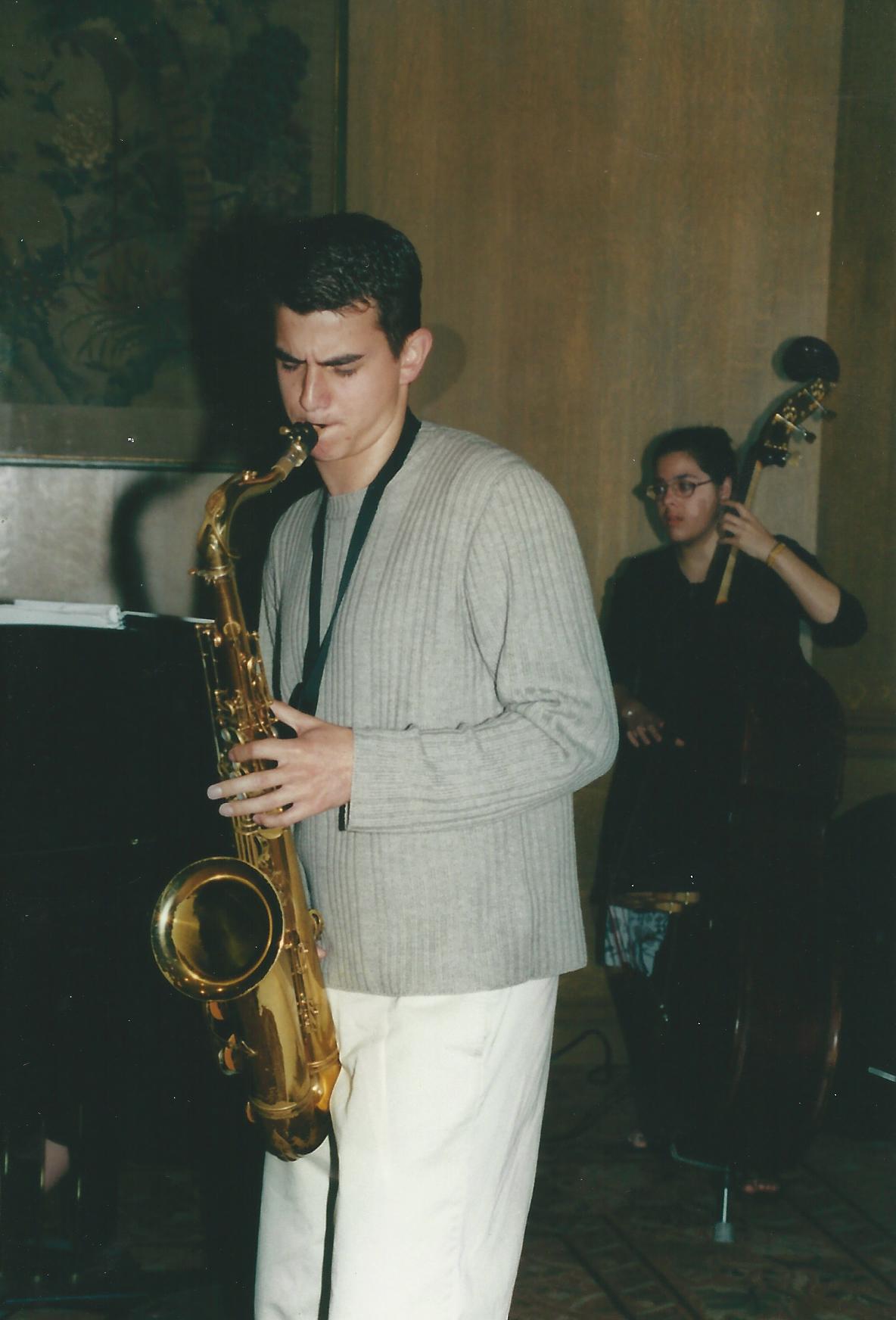 TieOneOn2000_0021.jpg