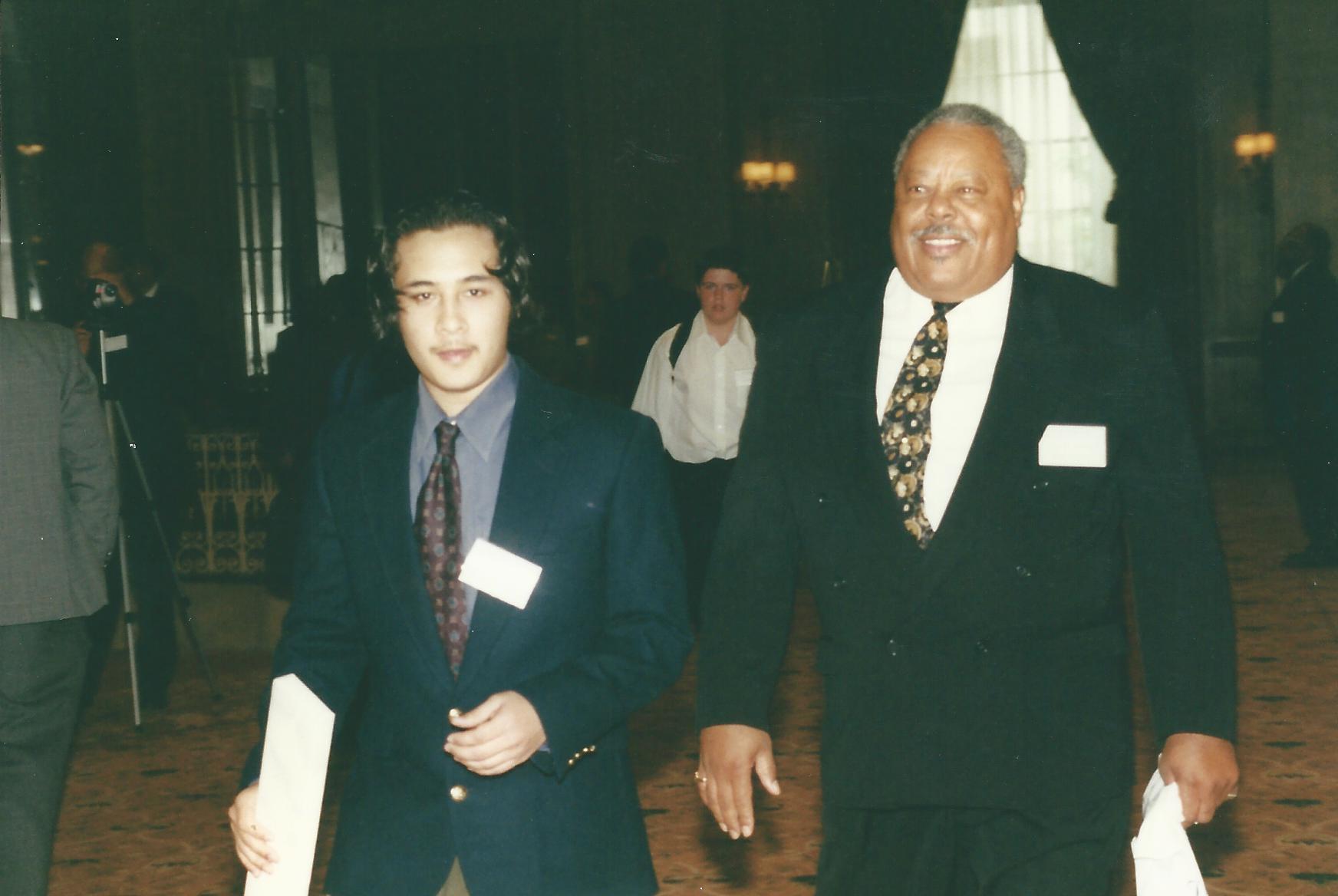 TieOneOn2000_0023.jpg