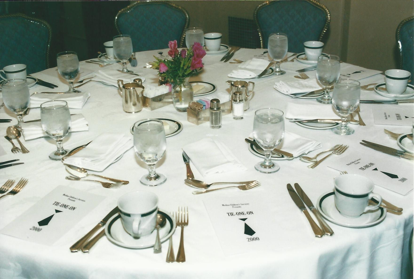 TieOneOn2000_0025.jpg