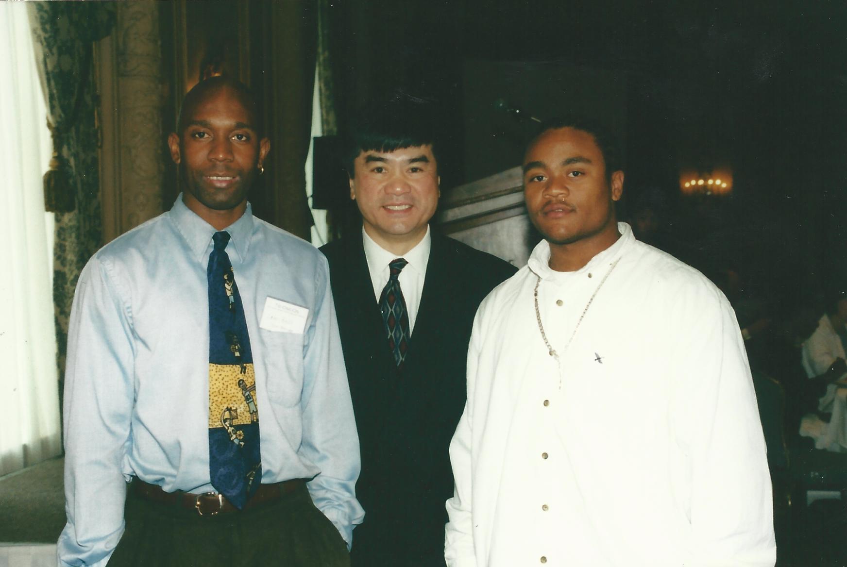 TieOneOn2000_0031.jpg