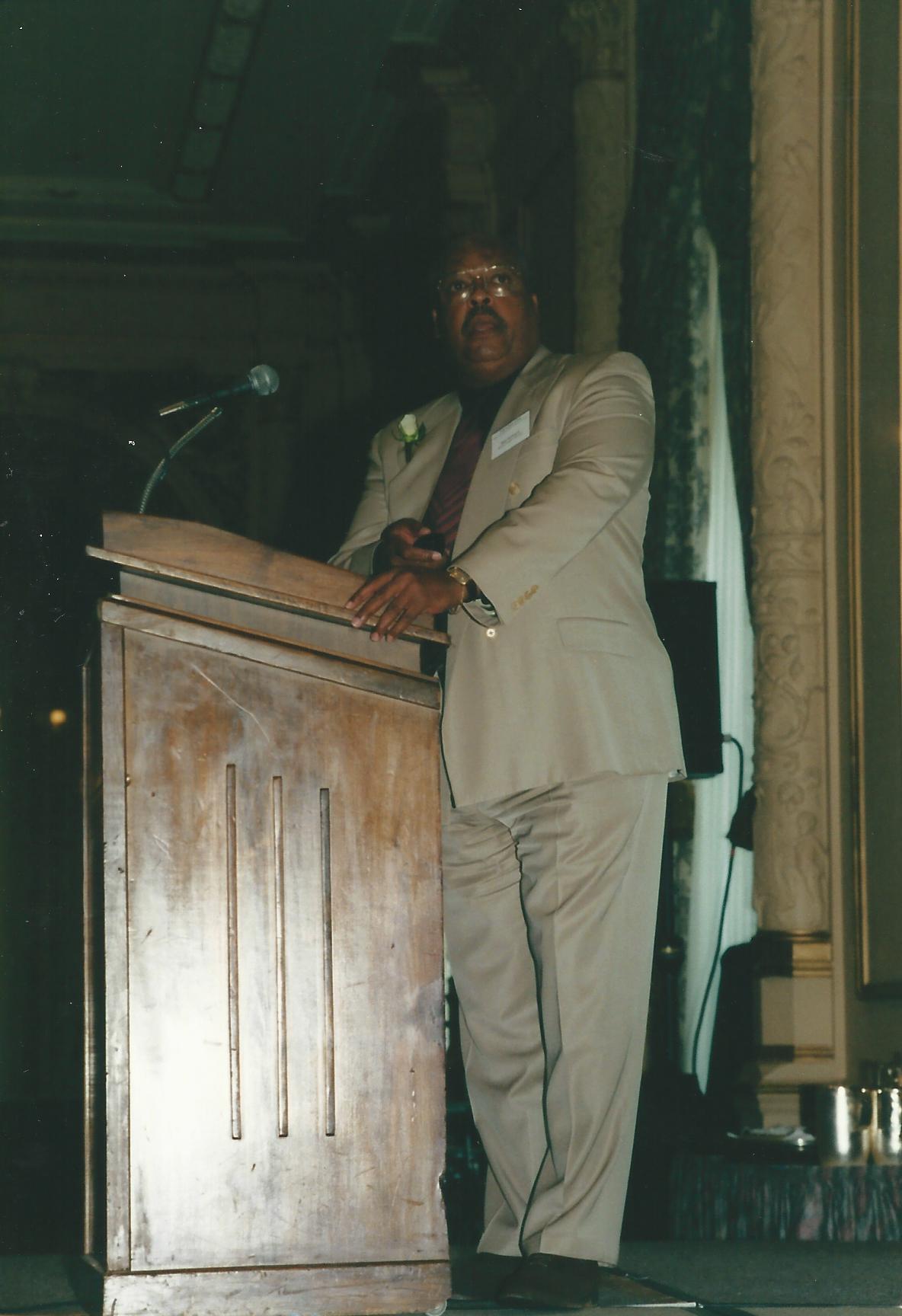 TieOneOn2000_0036.jpg