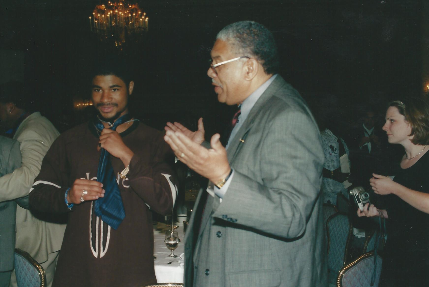 TieOneOn2000_0040.jpg