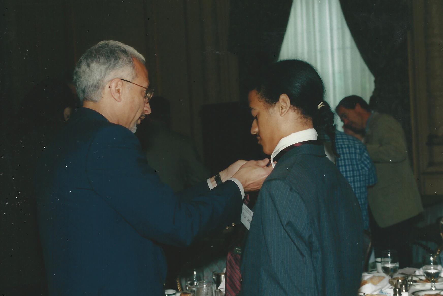 TieOneOn2000_0047.jpg