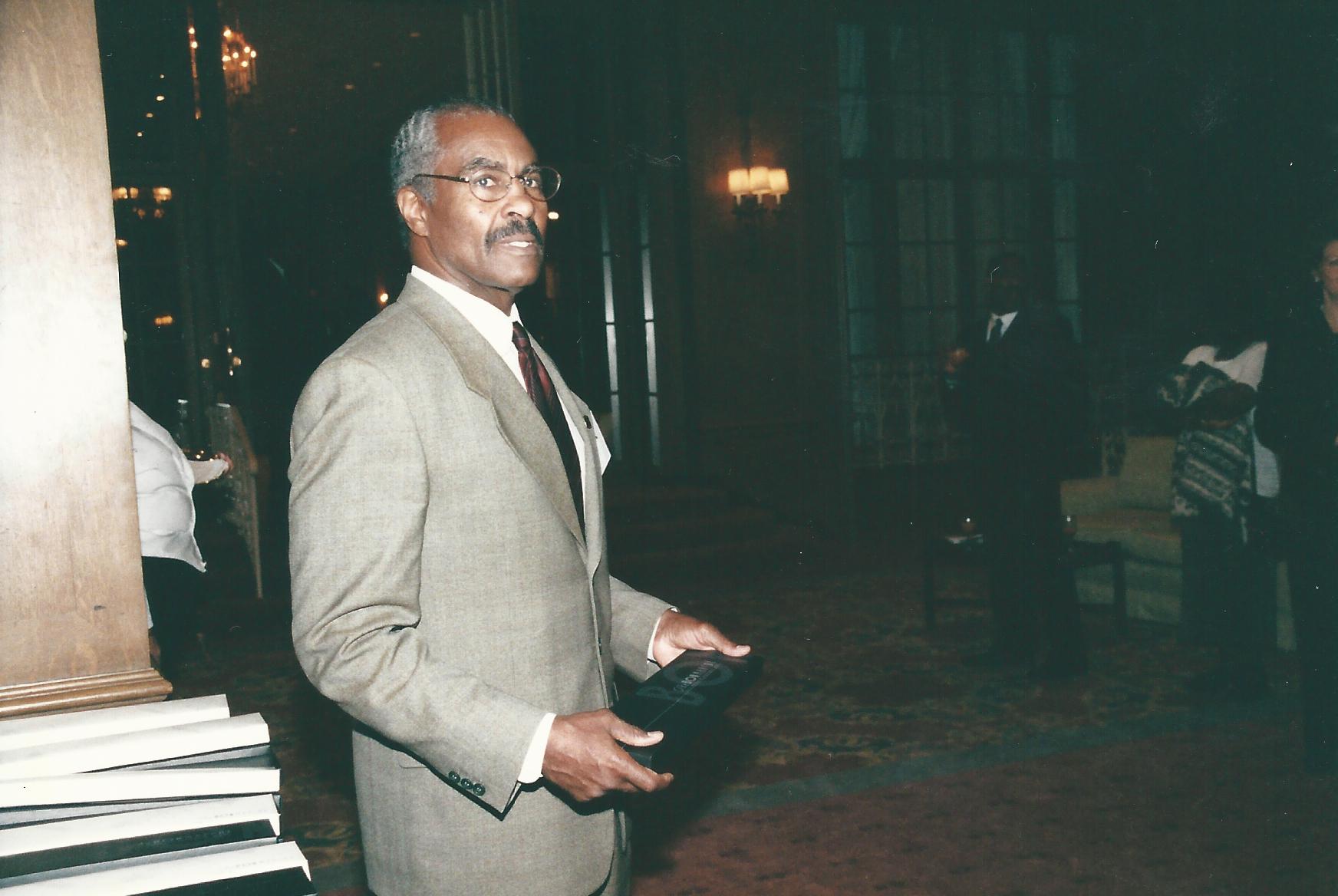 TieOneOn2001_0037.jpg